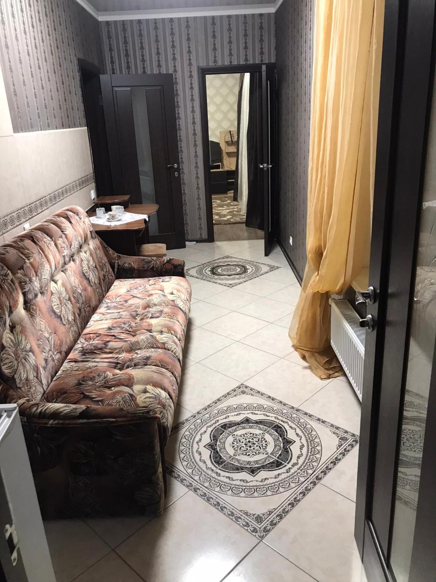 Готель Майовит Khmelʼnytsʼkyy Extérieur photo